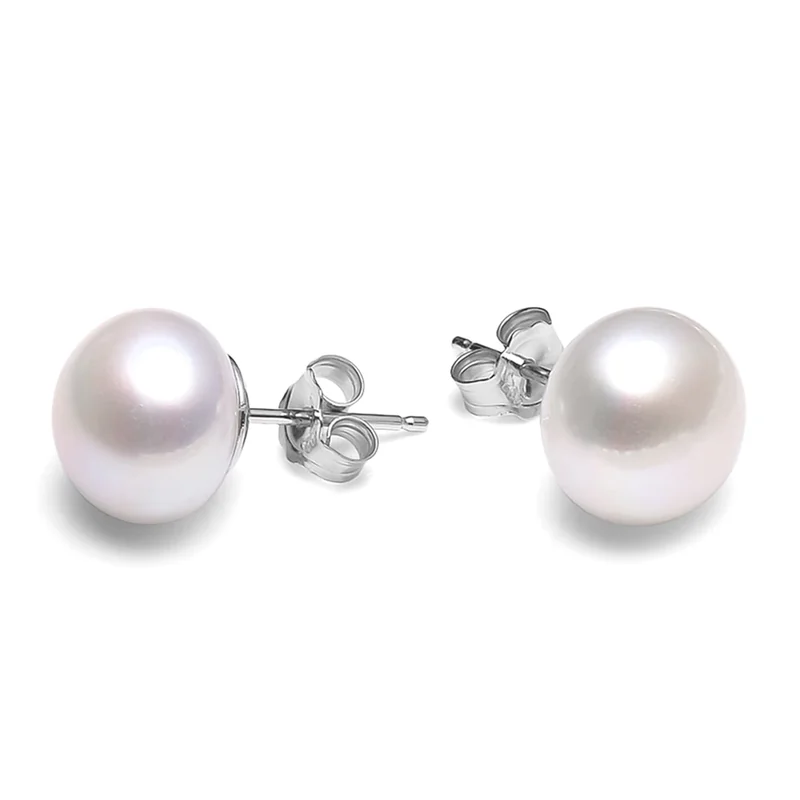 White pearl stud earrings with butterfly backs.